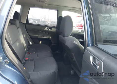 2012 Subaru Forester 2.5X Premium z USA, uszkodzony, nr VIN JF2SHBDC7CH455078